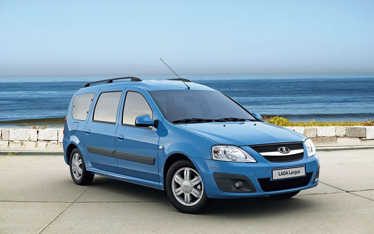 На ЗАЗе наращивают темпы сборки Lada Largus и XRAY