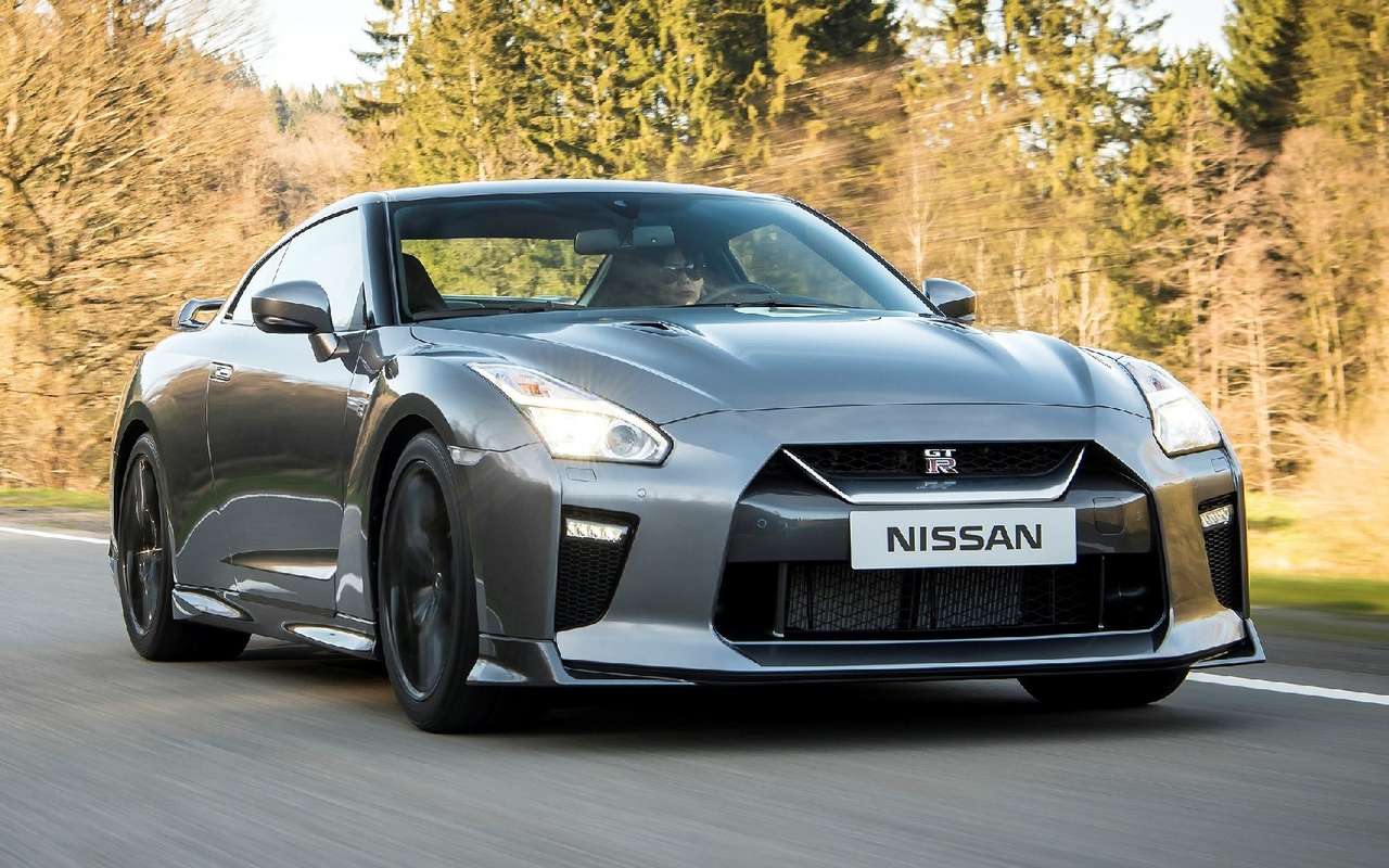 В России начался прием заказов на обновленный Nissan GT-R