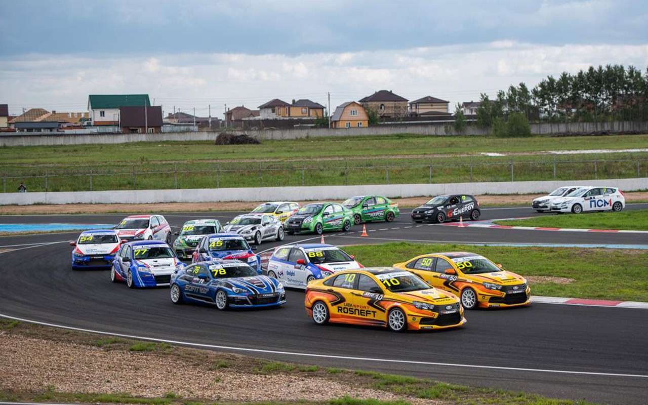 Кпо мячково. Рскг 2014. Смп гонки. Аэродром мячково автогонки. Гоночная трасса в мячково.