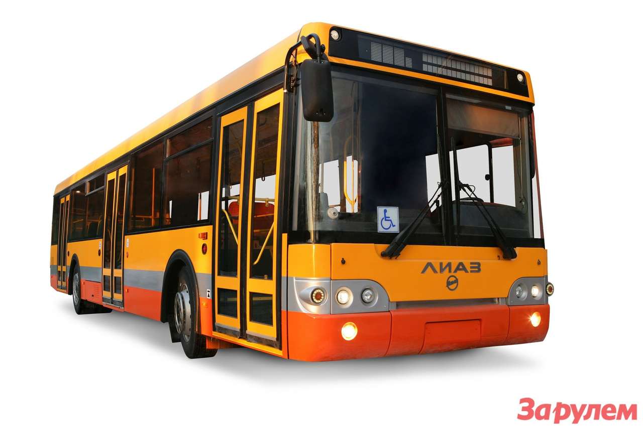 Автобус ЛИАЗ: новейшая модель среди почти 5 000 пассажирских автобусов, курсирующих по Москве и оснащенных компонентами привода и подвески ZF.