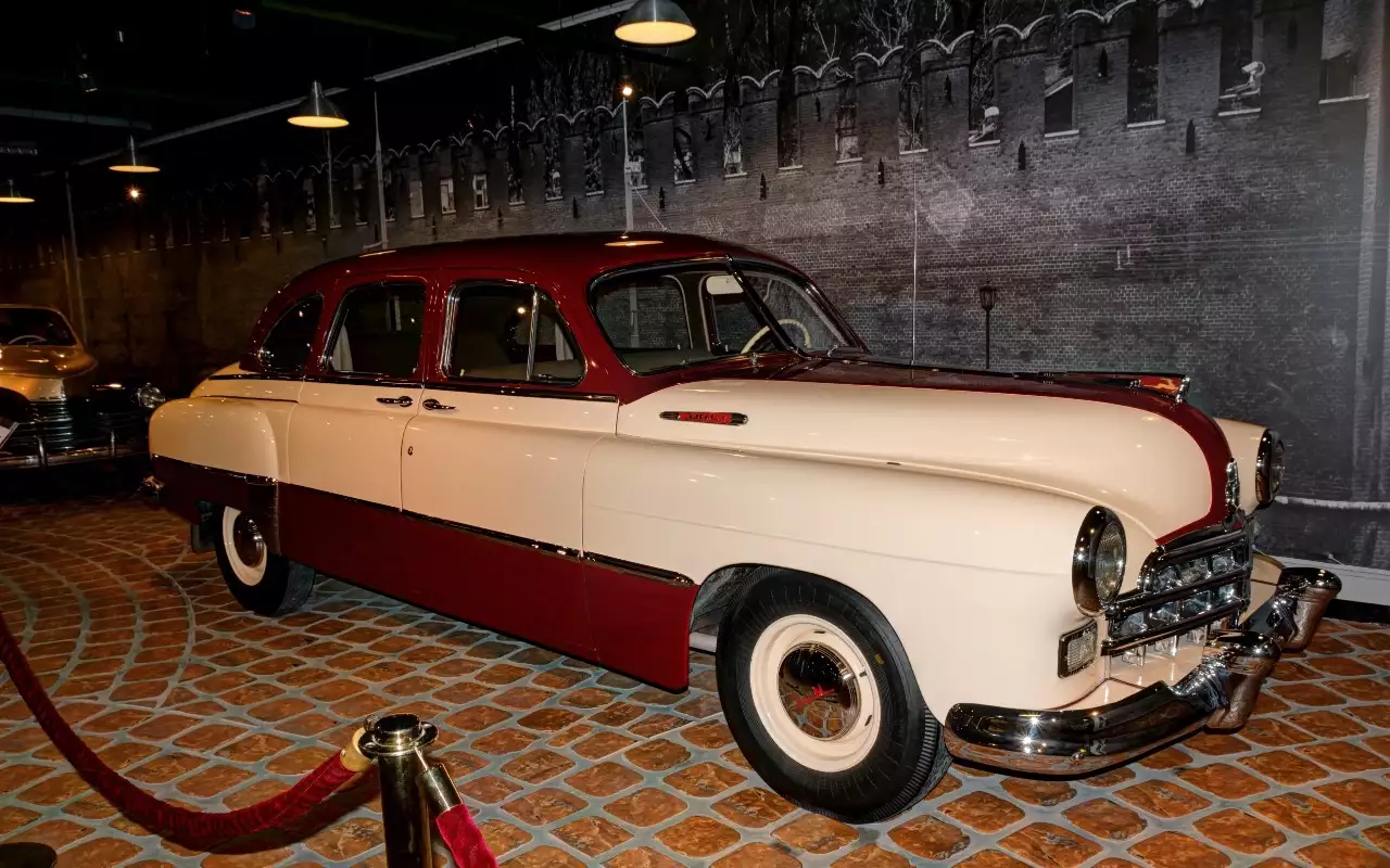 ГАЗ‑12 (ЗИМ)