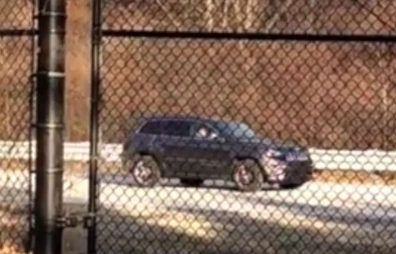 Экстремальный Jeep Grand Cherokee напугал «голосом» (ВИДЕО)