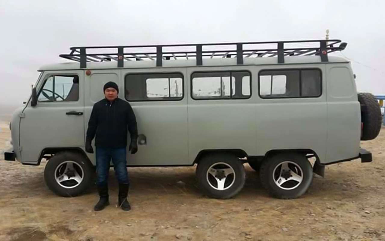 УАЗ-452к трехосная Буханка