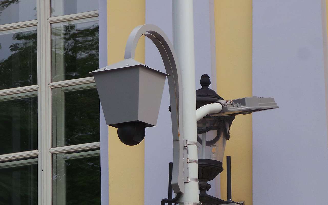 Будет много камер на нарушение правил остановки