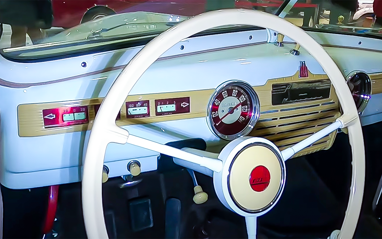 Редкую Победу-кабриолет восстановили до состояния новой машины