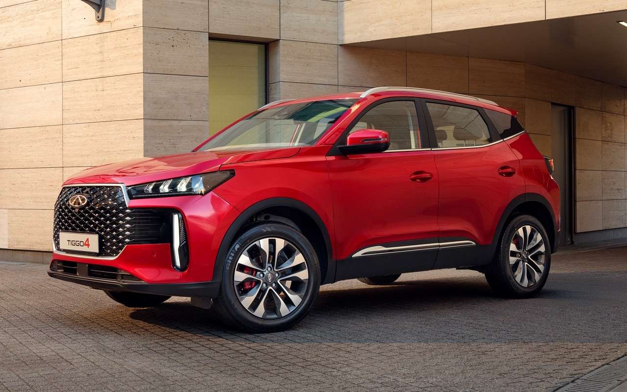 Популярный кроссовер получил новую версию и подешевел