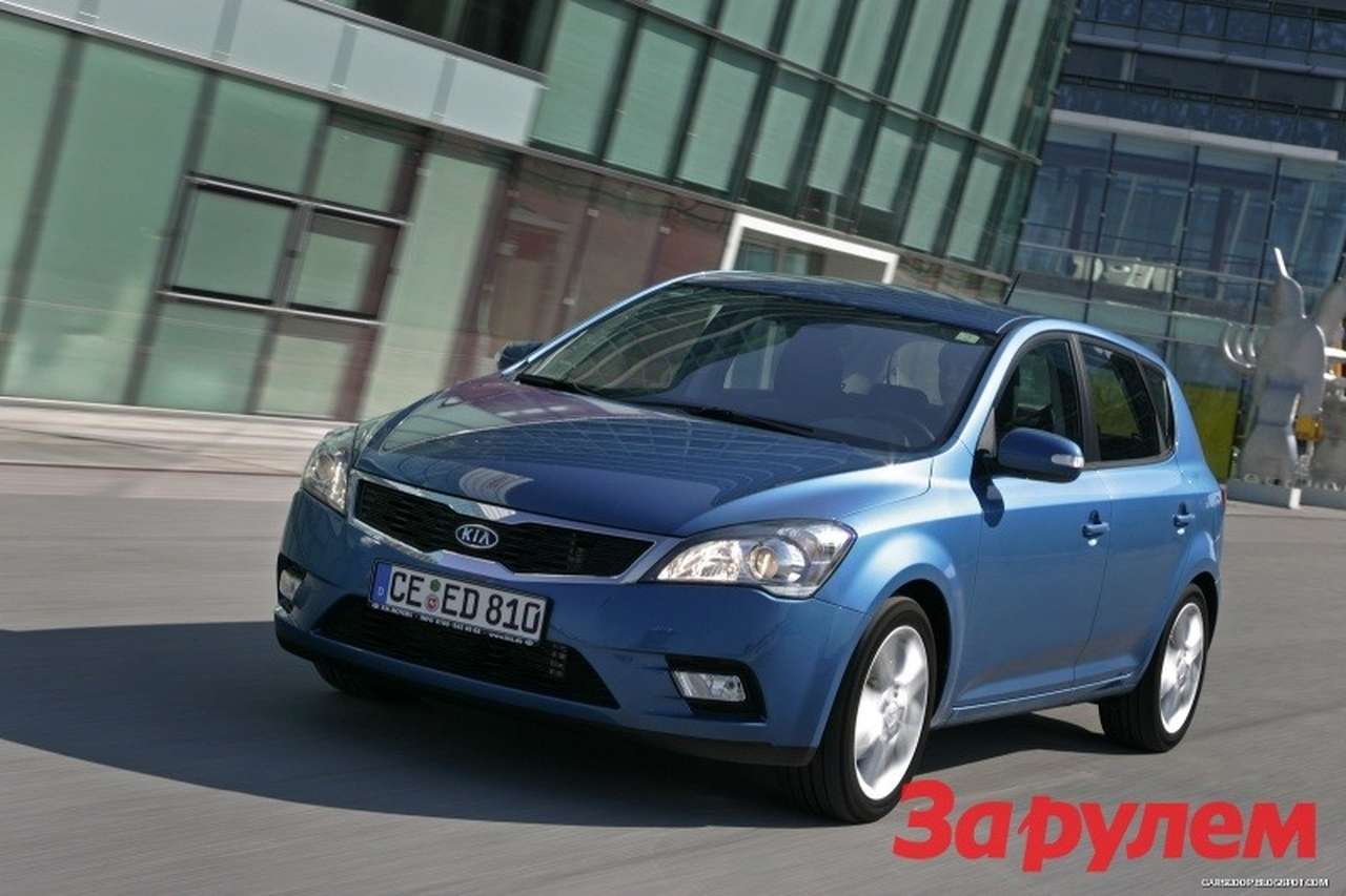 Обновленный хетчбэк и универсал Kia Cee'd