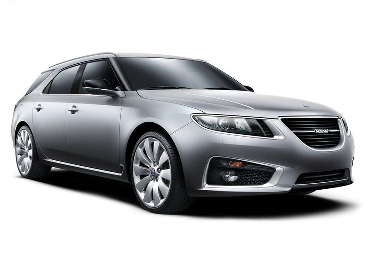 Saab назвал цену универсала 9-5