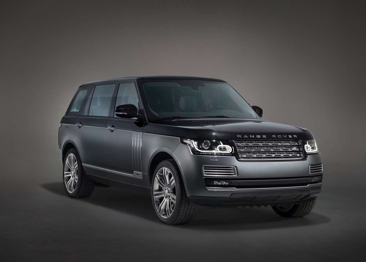 Range Rover погонится за Bentley