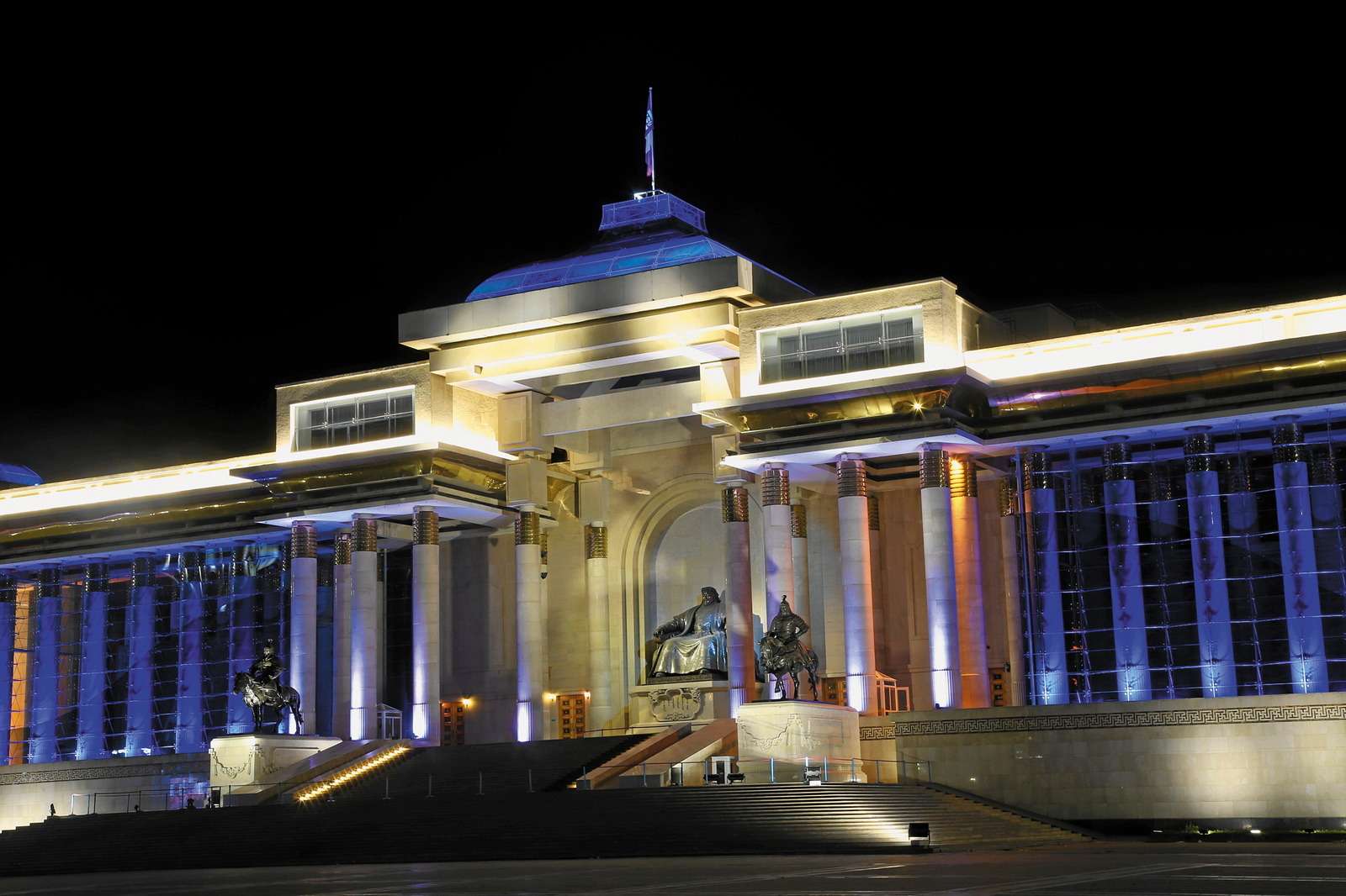 Дворец правительства Монголии
