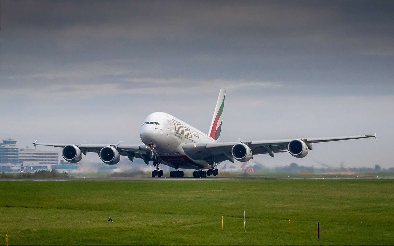 Из Петербурга в Эмираты – напрямую