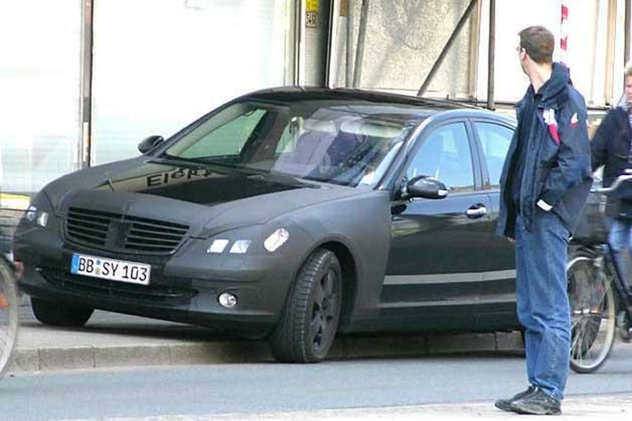 Mitsubishi продает офис в Токио