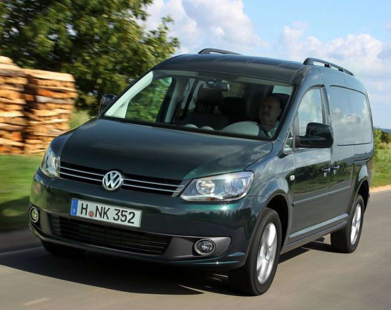 Обновленный VW Caddy приедет в Россию через год