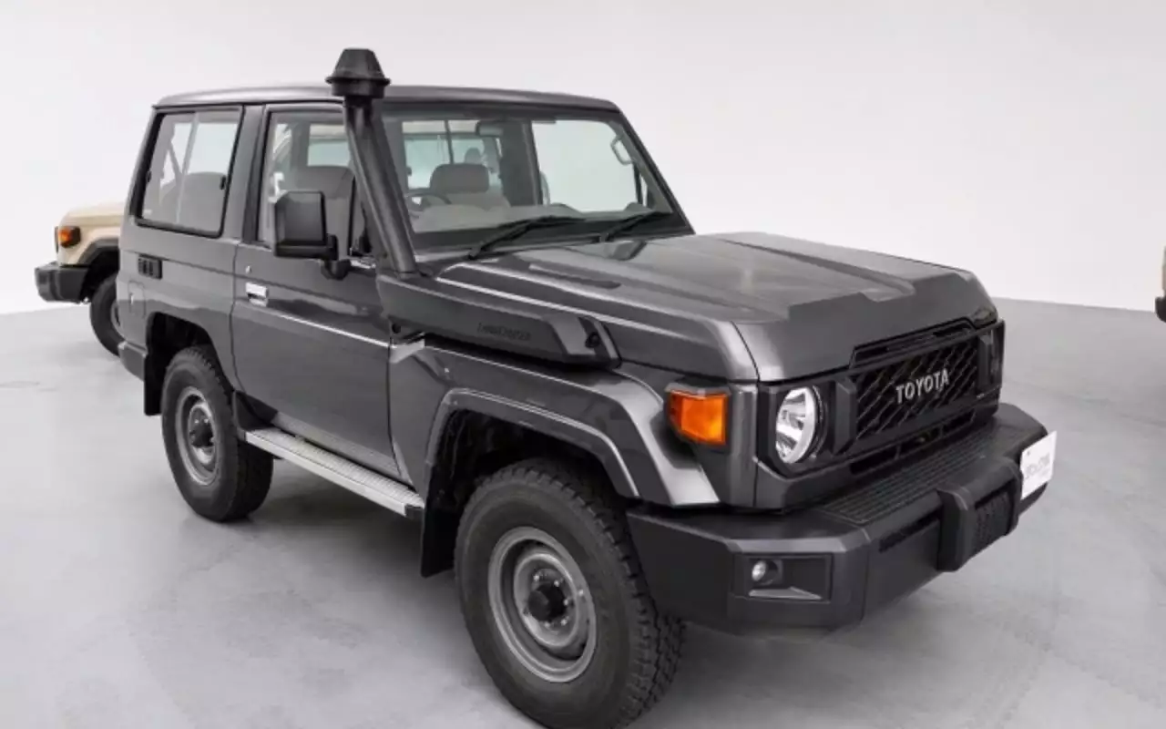 Toyota Land Cruiser 70