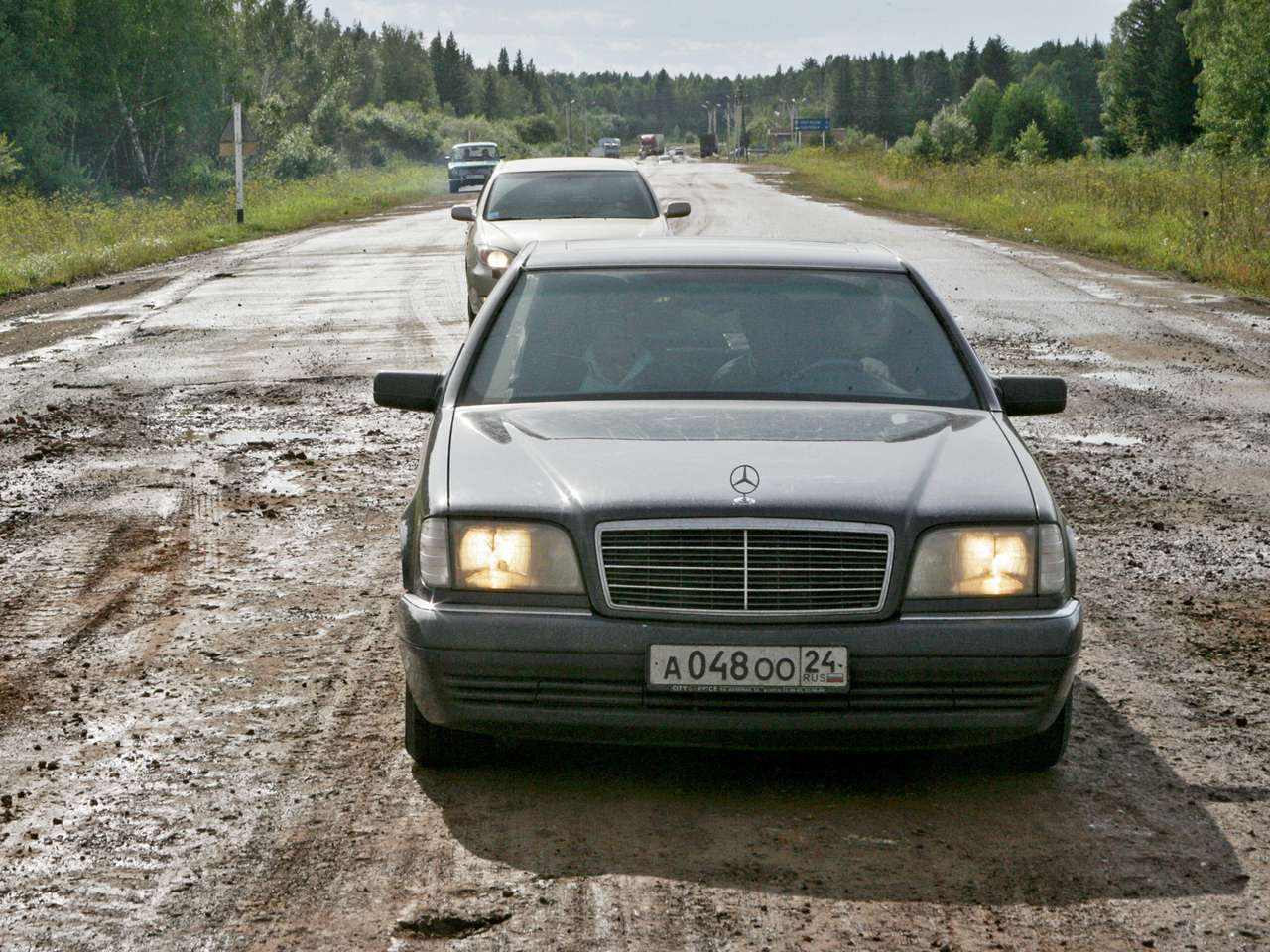 Минтранс предлагает увеличить акцизы на бензин ради строительства дорог