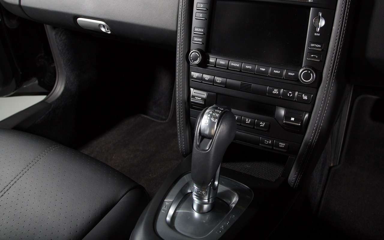 Дети переворачивают вверх дном салон авто? — Есть интересное решение