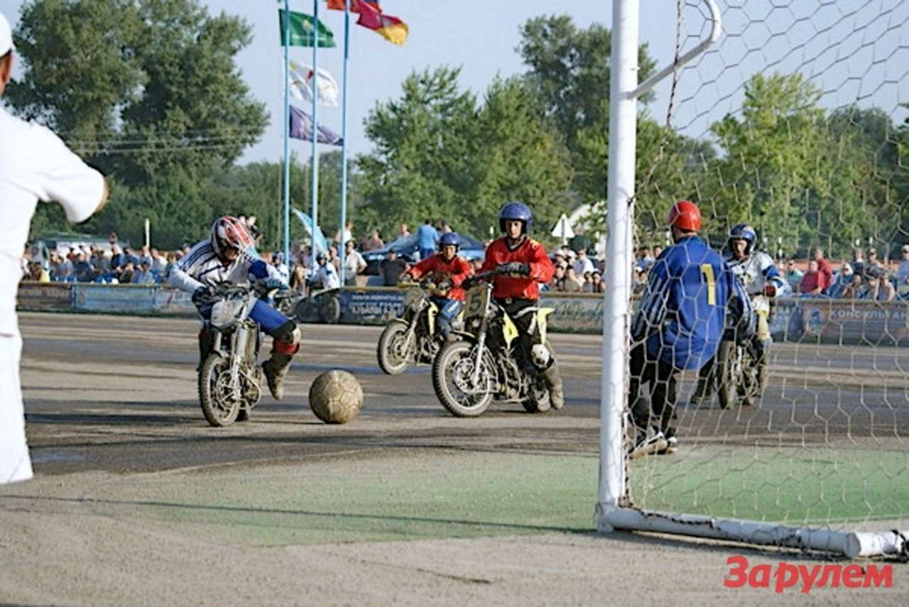 В станице Кущевская Краснодарского края прошло первенство России по мотоболу