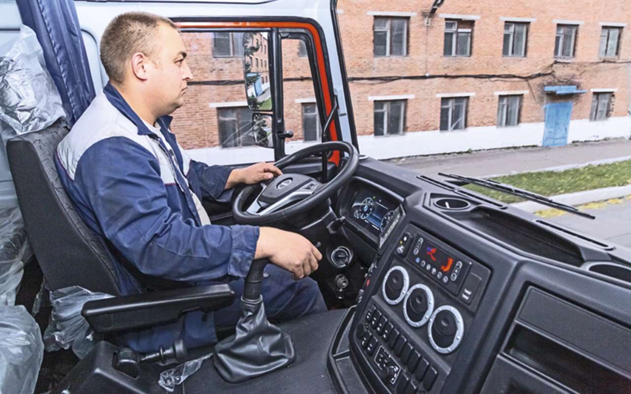 Самосвалы Урал: все технические особенности