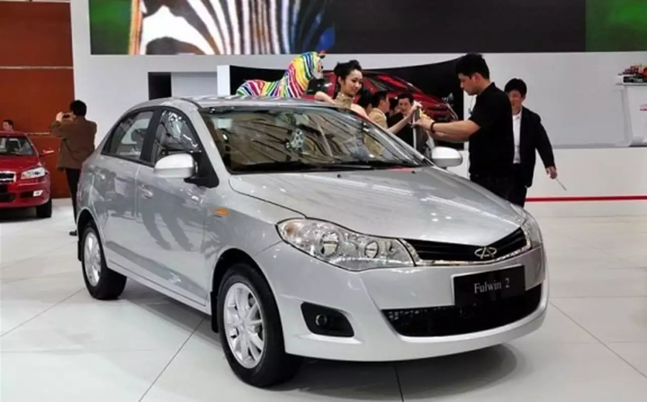 Chery будет продавать в России бионический Bonus