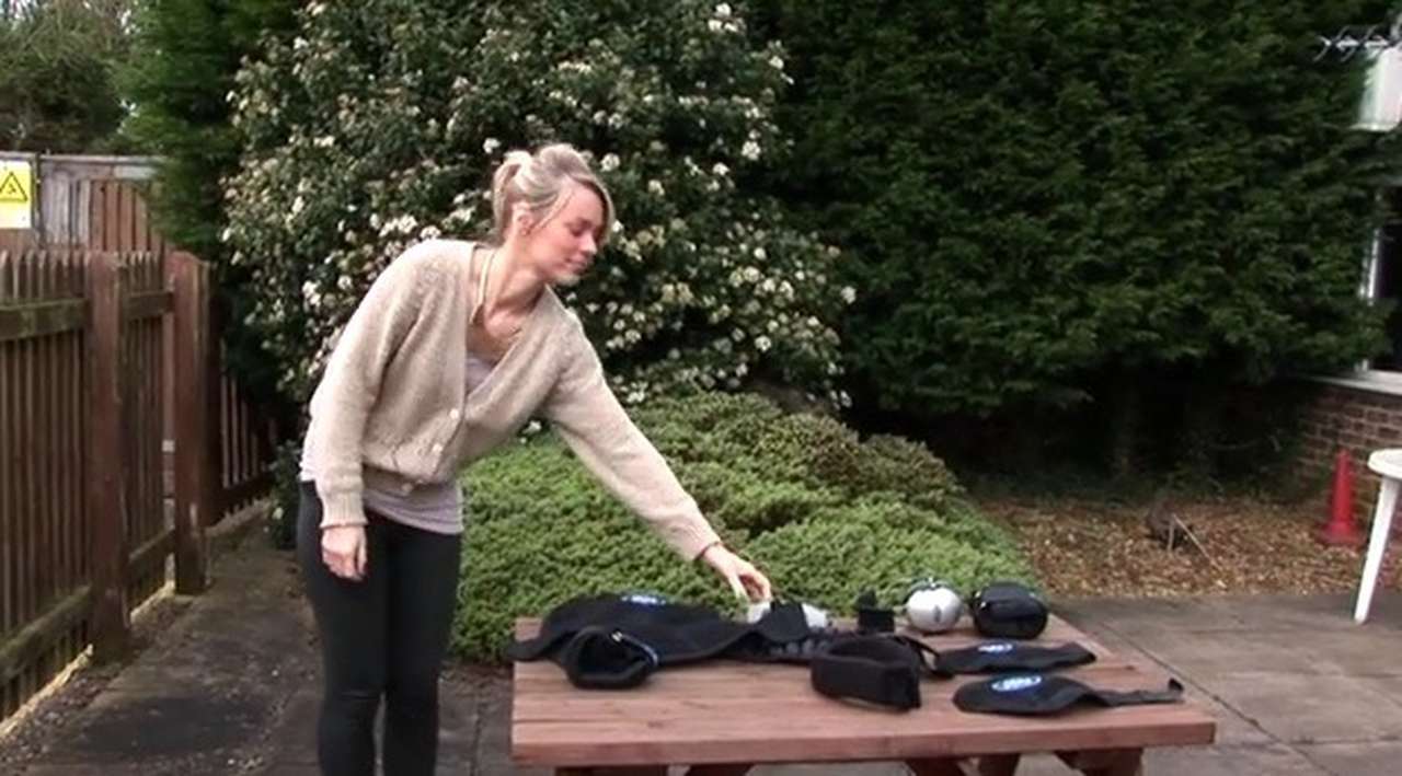 Ford сделал костюм «пьяного водителя»