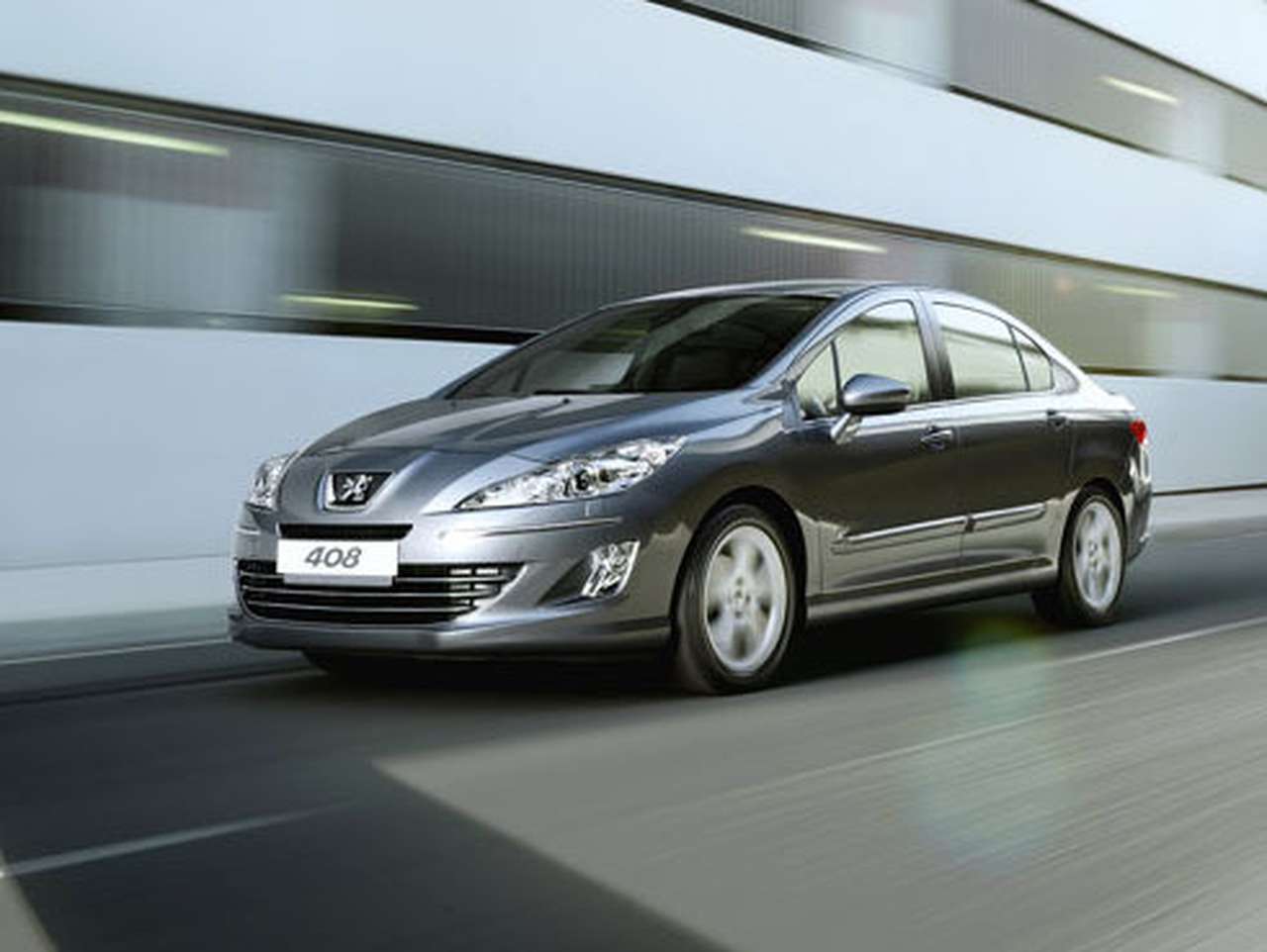 Peugeot 408 - дизельный марафонец