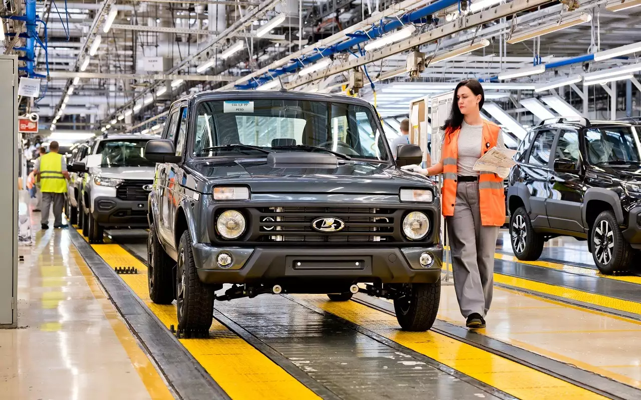 Новая Lada Niva Legend с мощным мотором: дилеры раскрыли цены