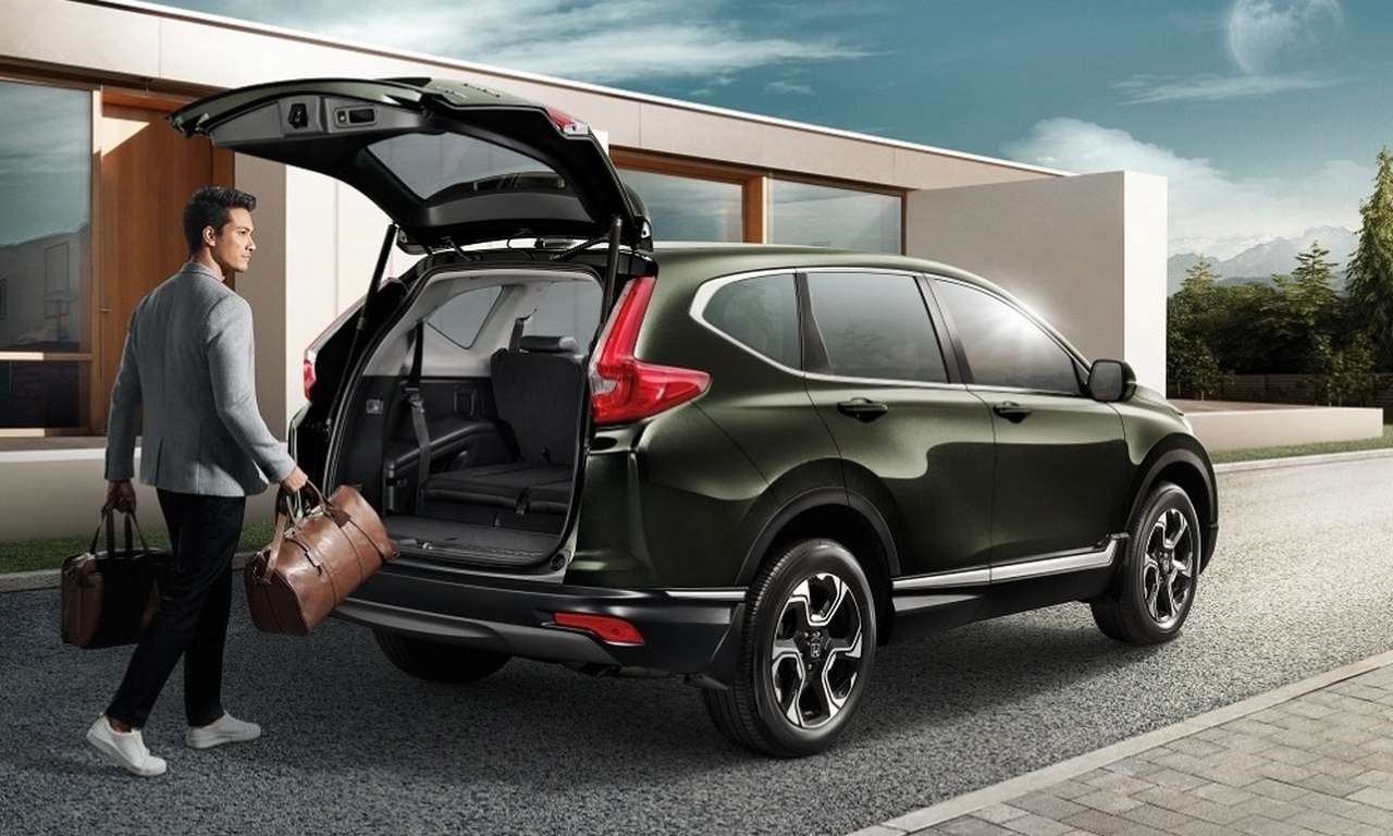 Тайский пассаж: кроссовер Honda CR-V обзавелся третьим рядом кресел
