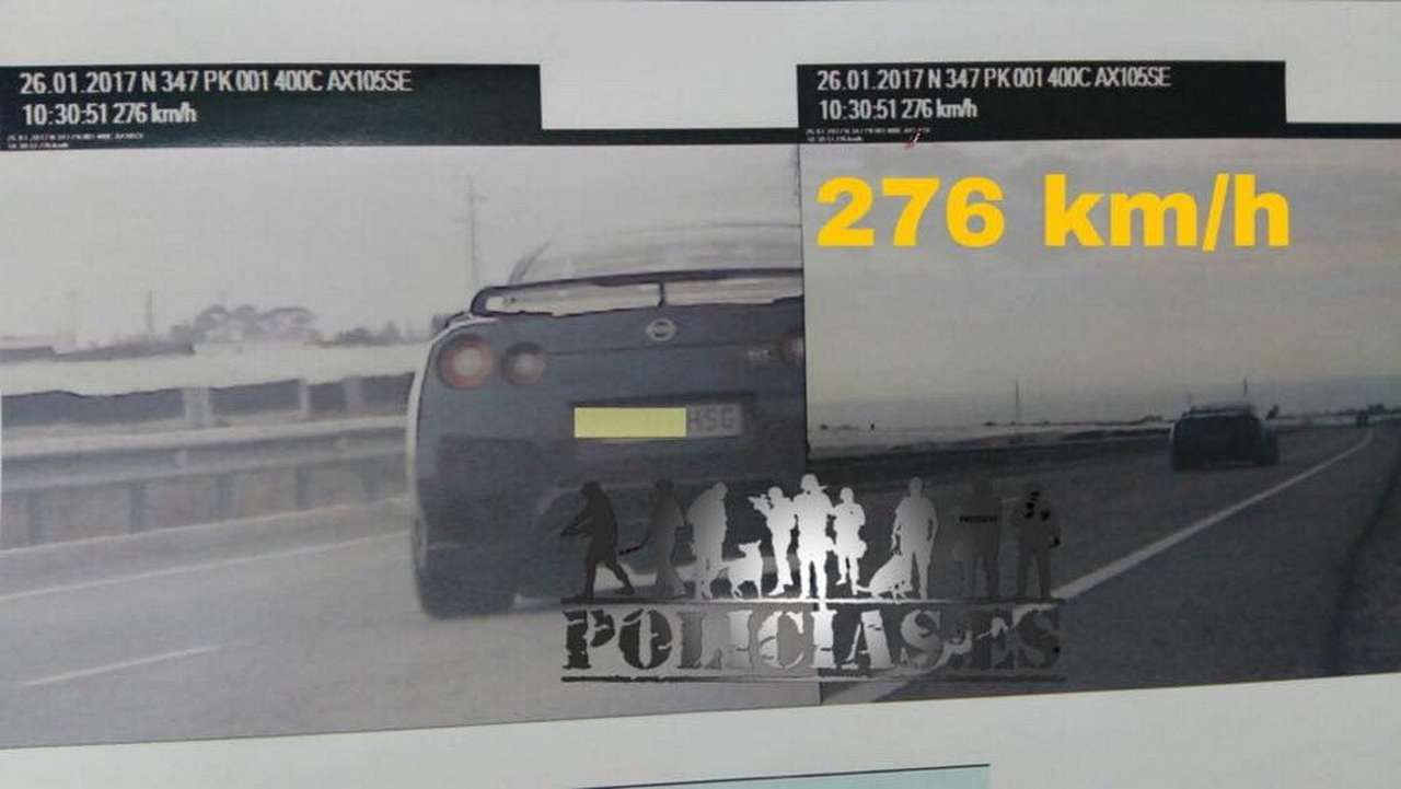 Под триста: лихач на Nissan GT-R дал мастер-класс по превышению скорости