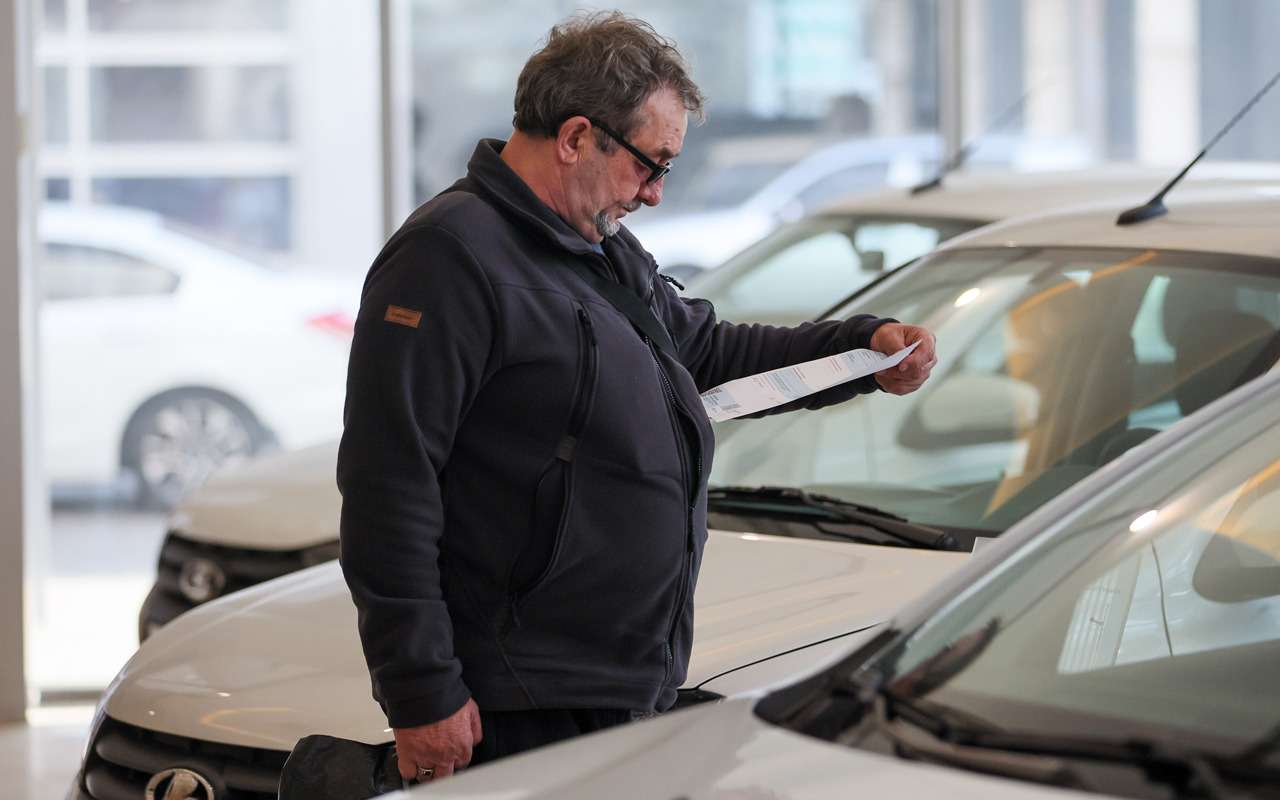 Эксперты рассказали, стоимость каких новых авто продолжает снижаться