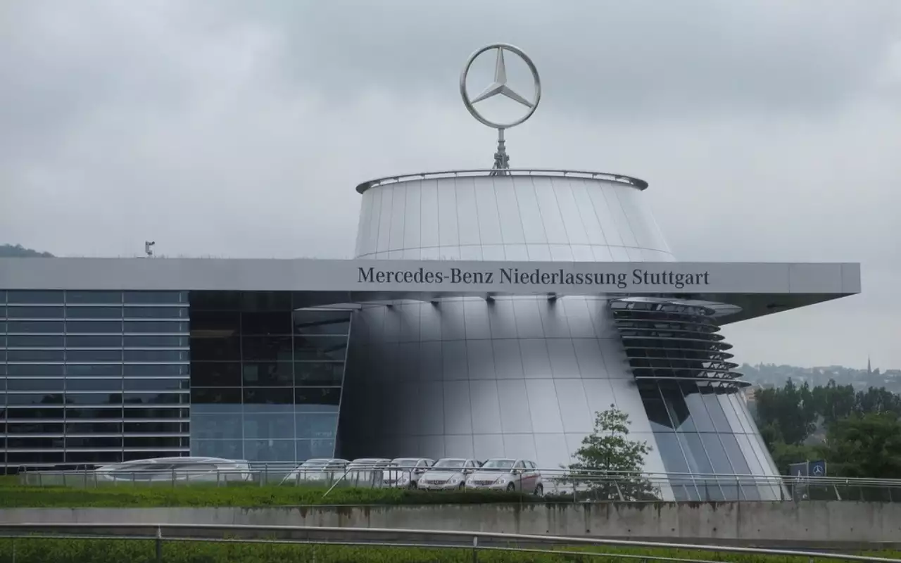 Mercedes-Benz