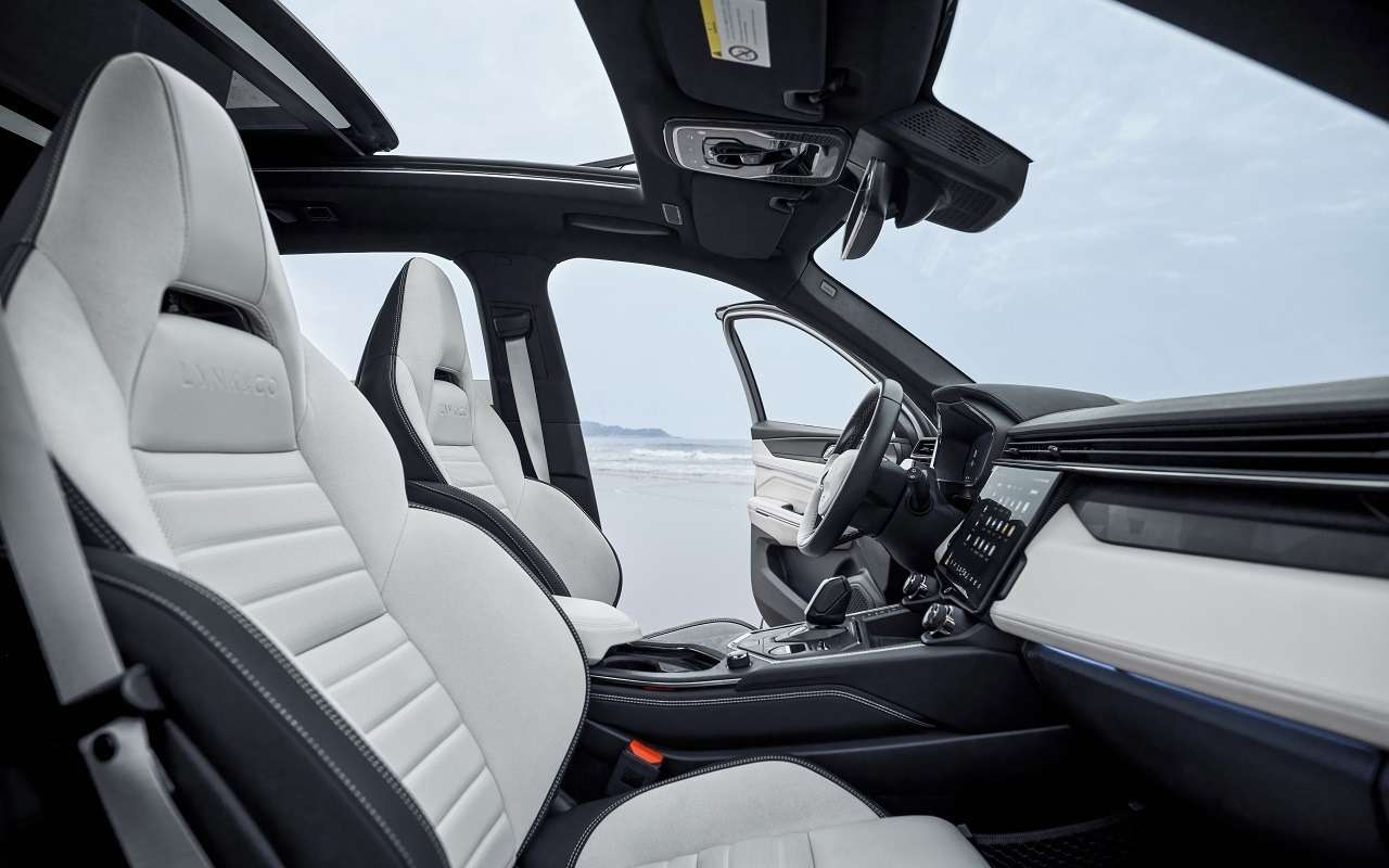 Lynk & Co 01 2024 года