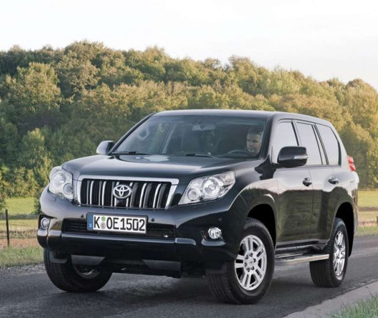 Toyota Land Cruiser получил новый дизель