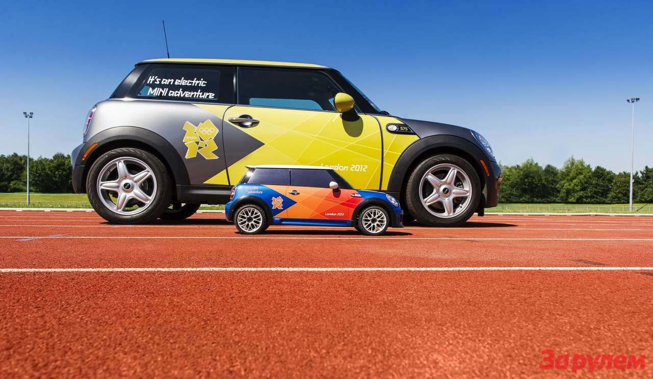 Для олимпийцев сделали три маленьких электроMini 