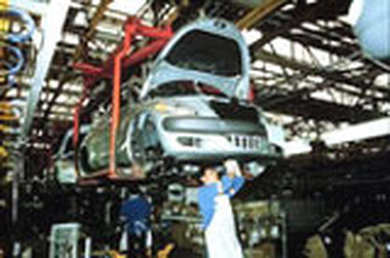 "Аль-Каида" ударила по акциям DaimlerChrysler и BMW