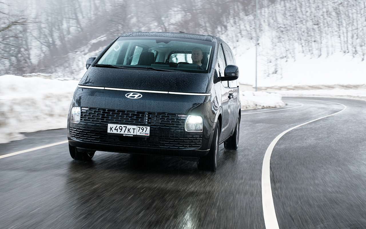 Кроссовер или вэн? 7 ярких особенностей нового Hyundai Staria