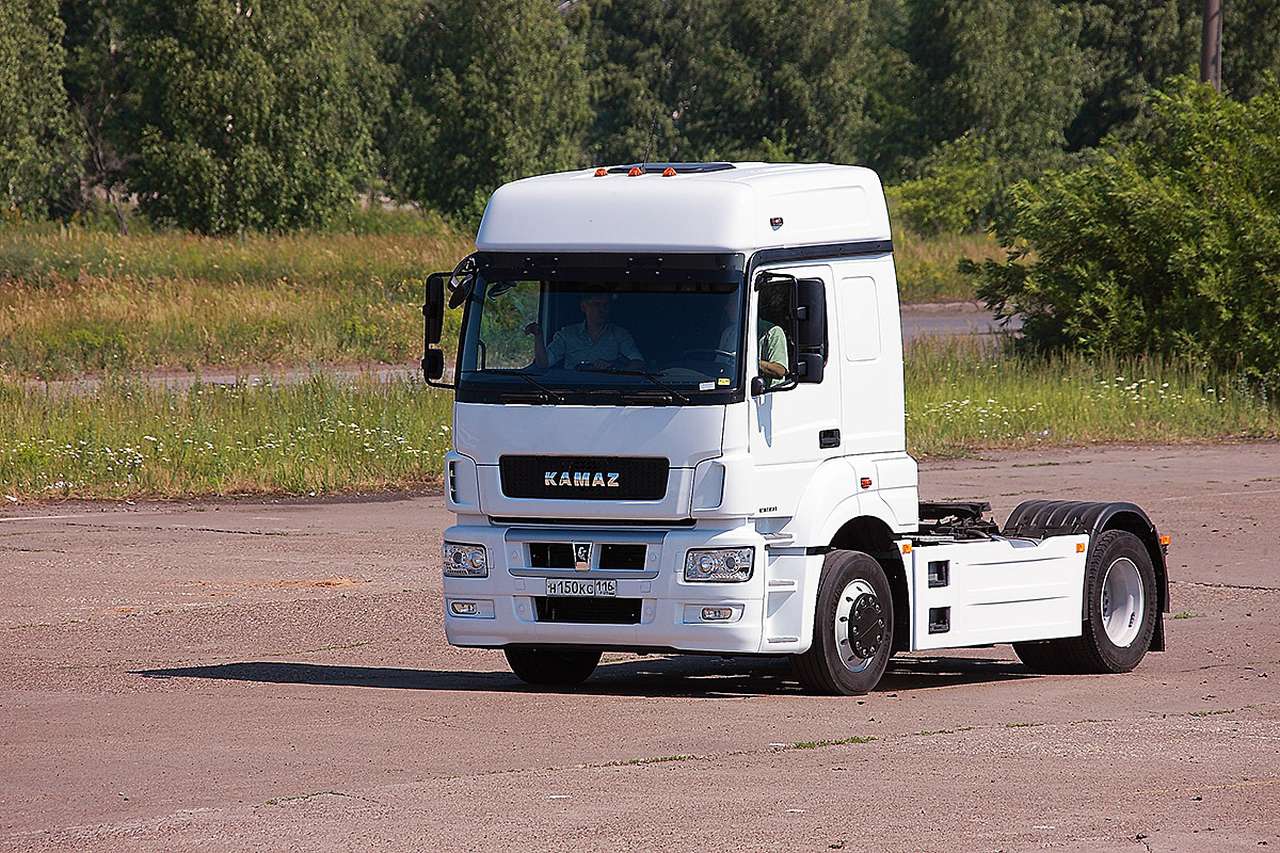 Автомобили КАМАЗ назовут по-новому