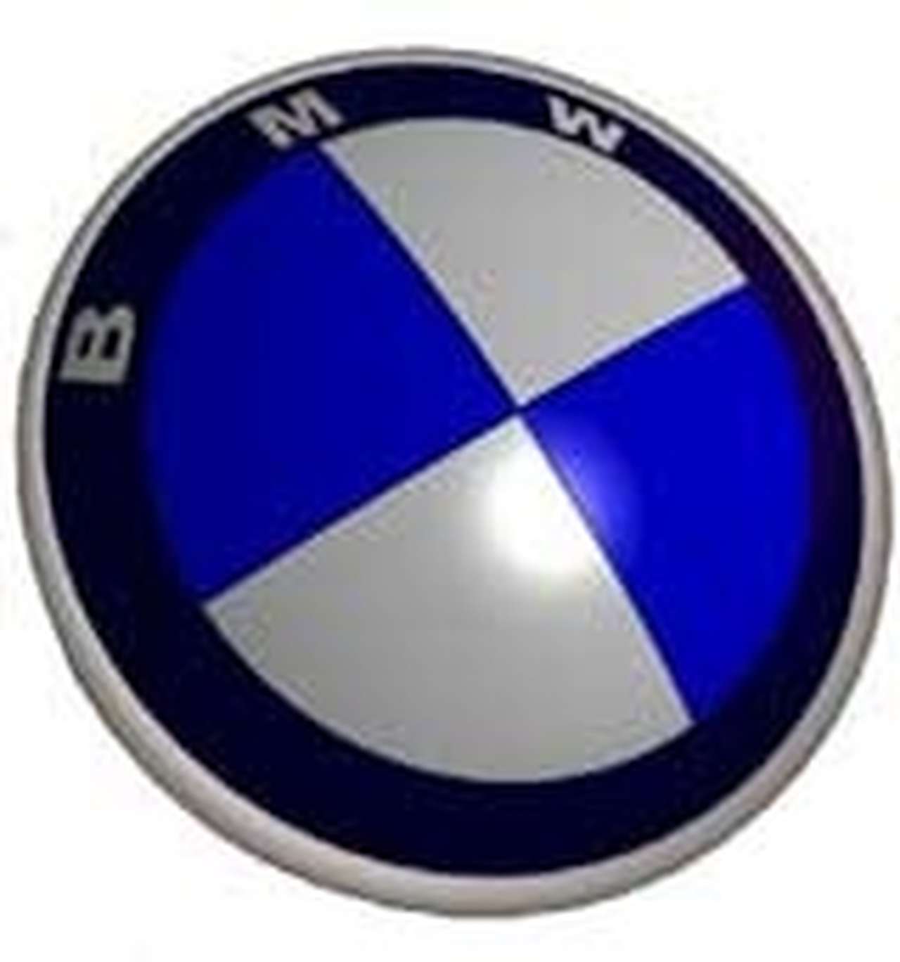 В Москве откроют новый салон BMW