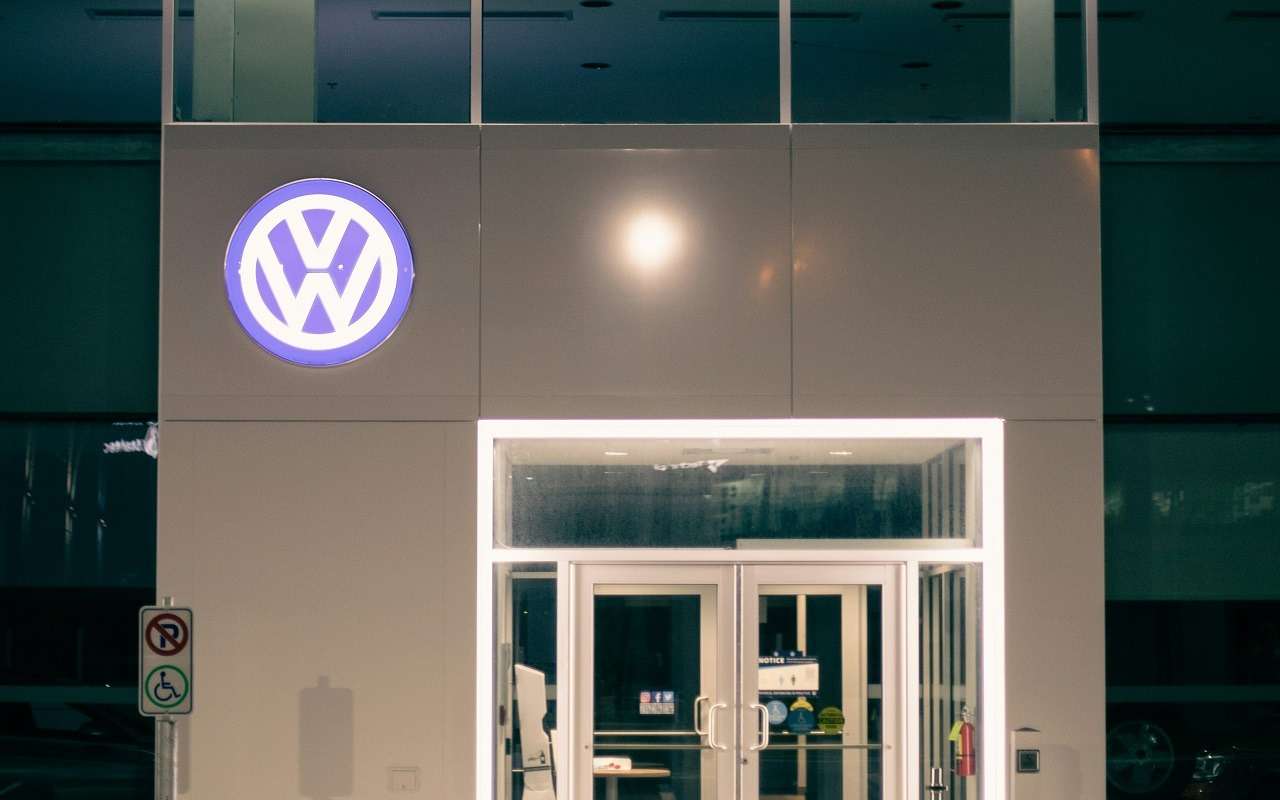 Верхи не могут, низы не хотят: 30-летняя история автоконцерна может закончиться