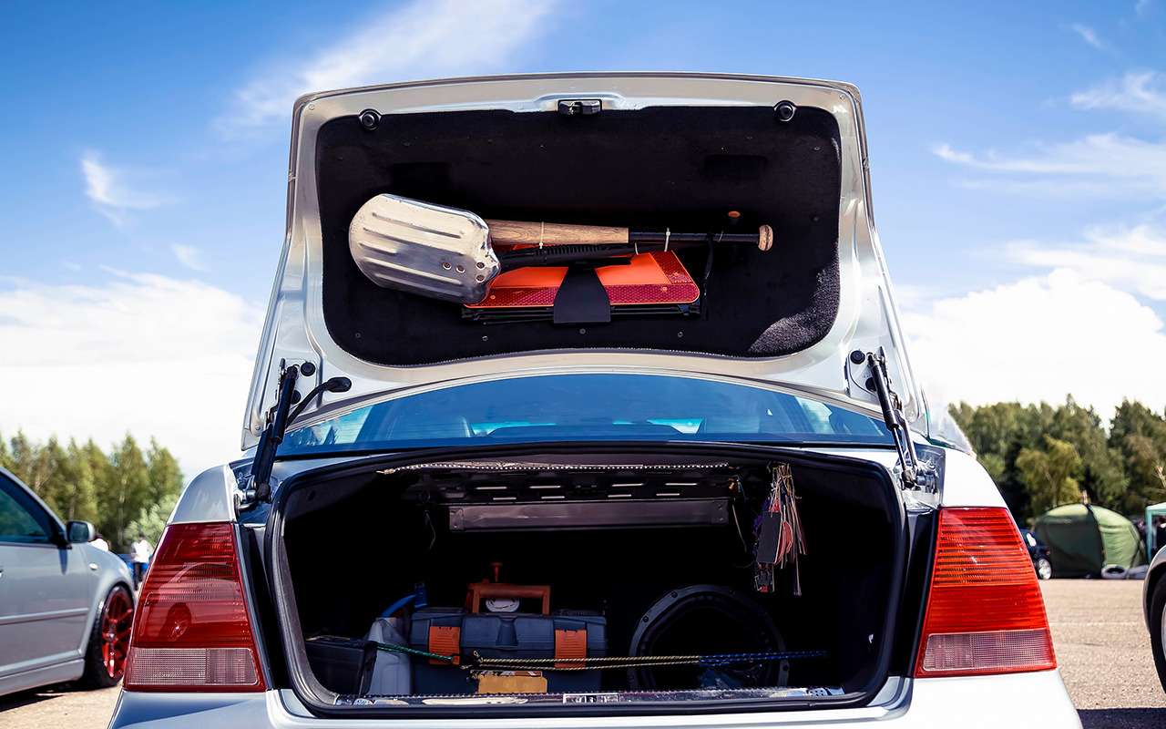 Эксперты рассказали, как безопасно перевезти вещи на дачу