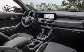 Интерьер Kia Seltos