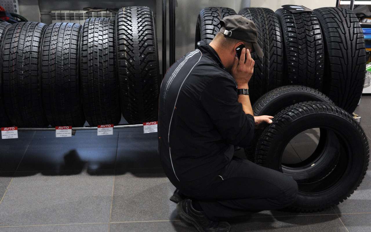 «Шиповки», «липучки» или летние шины – когда их выгоднее покупать