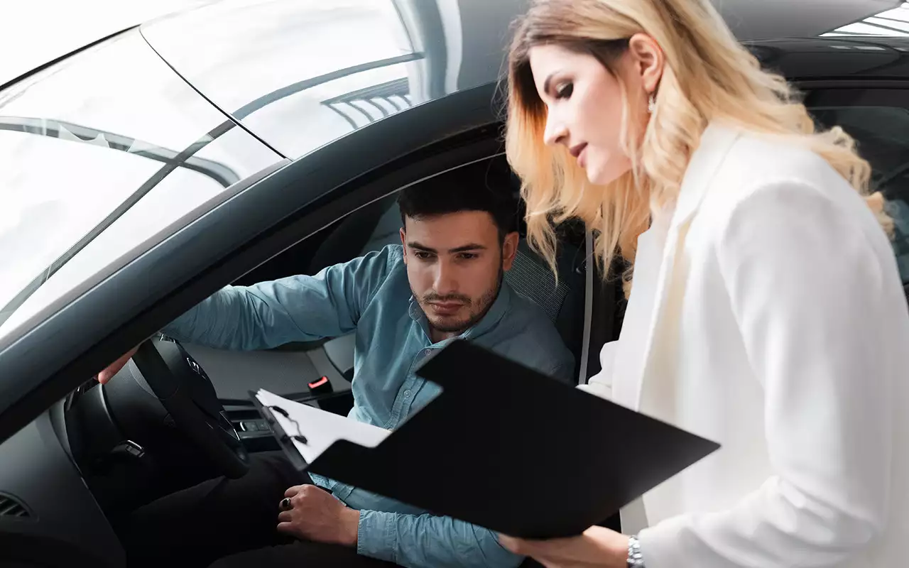 Нотариус предупредил, как не лишиться машины и денег после покупки