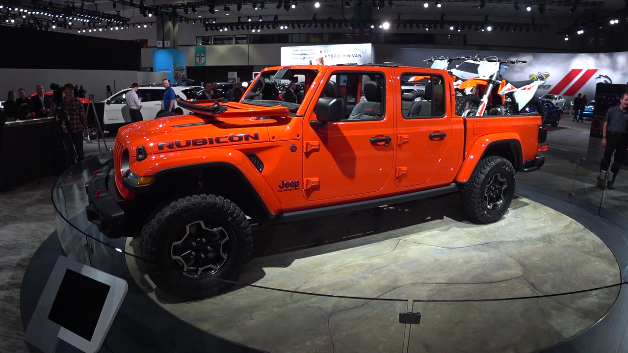 Двухрядный пикап Jeep Gladiator – вот это номер!