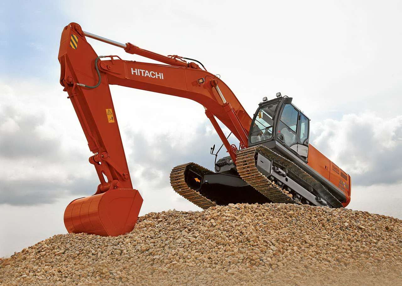 Экскаватор Hitachi ZX330-5G: сделано в России
