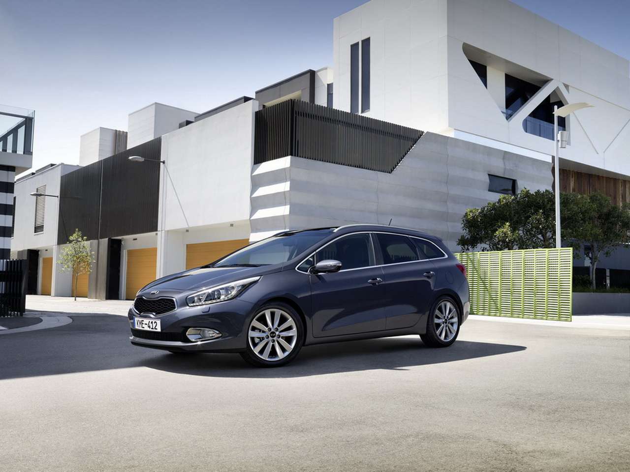 Автомобили Kia cee’d и cee’d SW стали доступнее