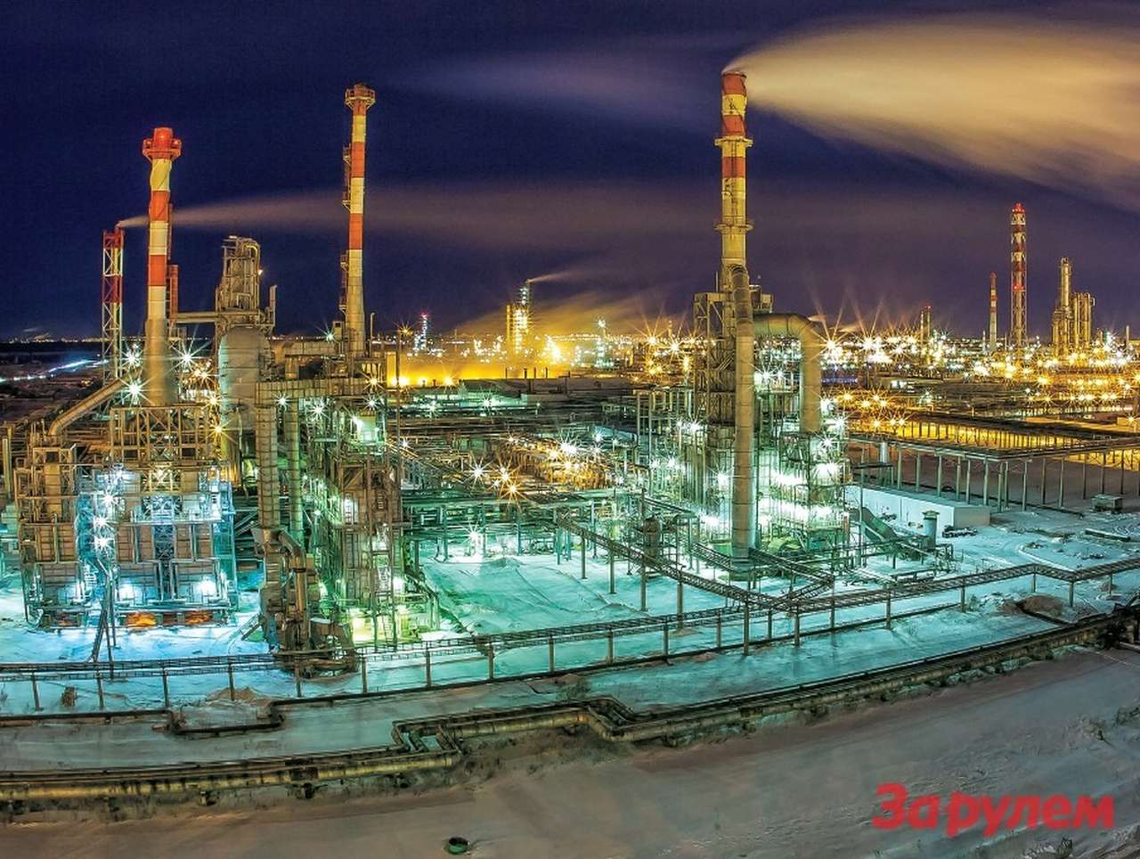 Как делают бензин и масло: дело – труба