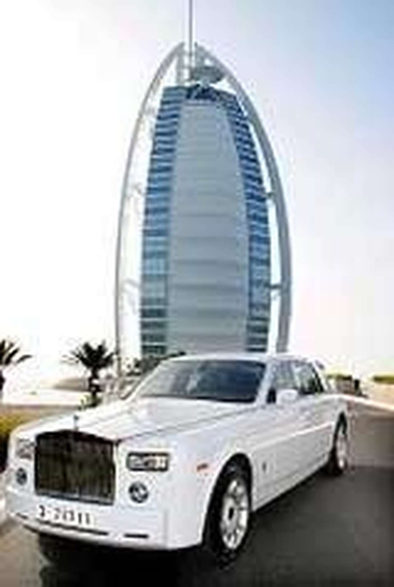 Rolls-Royce отправляется в Дубаи