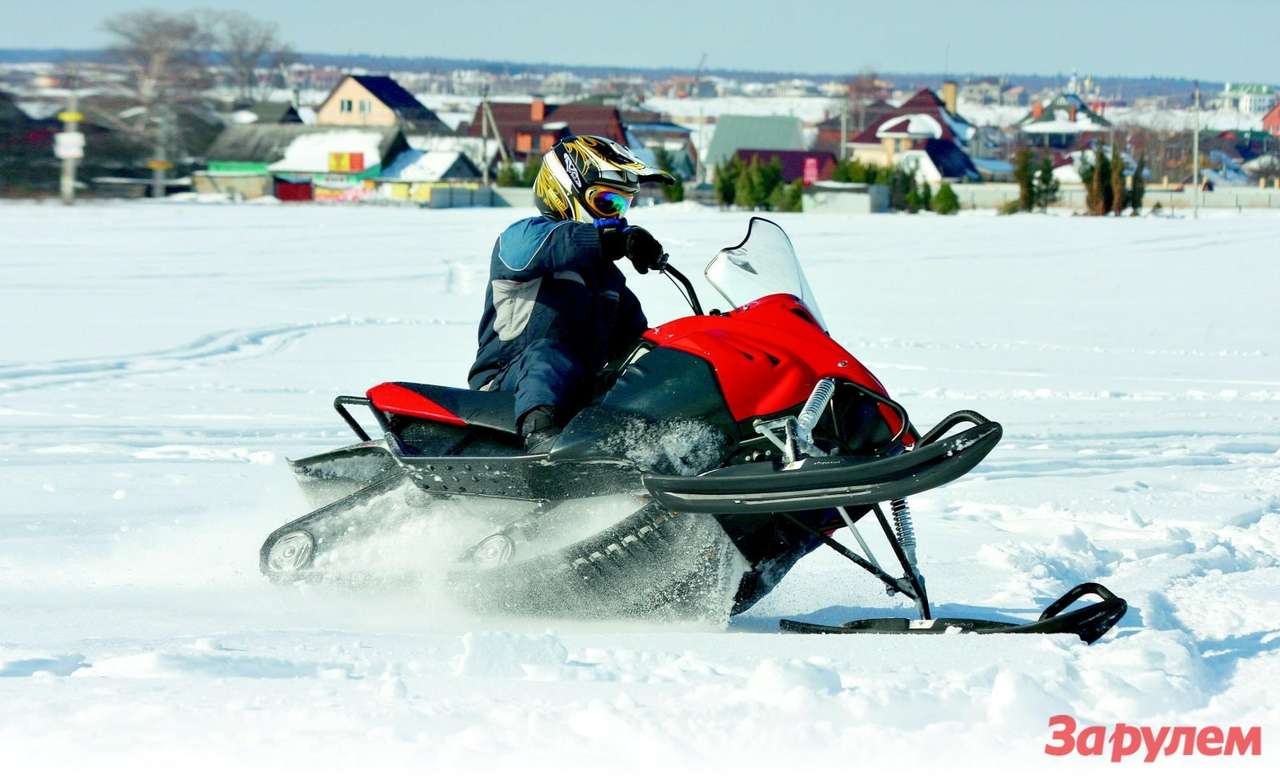 Итлан Каюр: снегоход, 2010 г., 390 см³, 13 л.с., 120 кг., 128 000 руб.