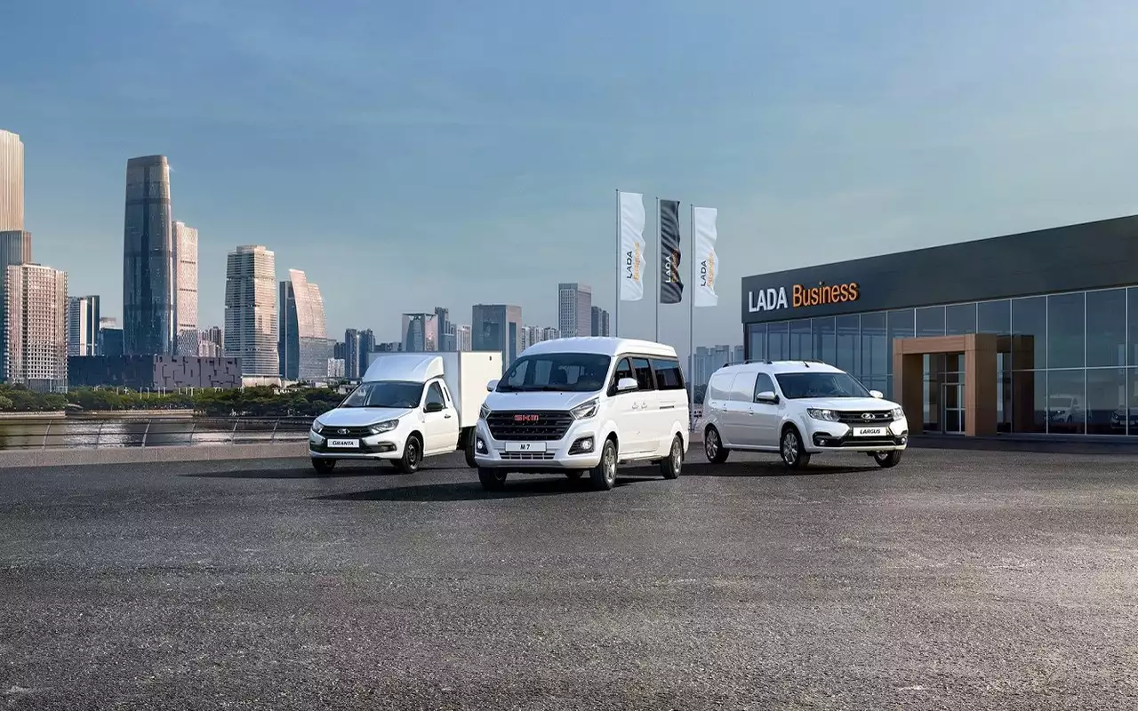 От фургона до болотохода: для Лады создали отдельное специальное направление