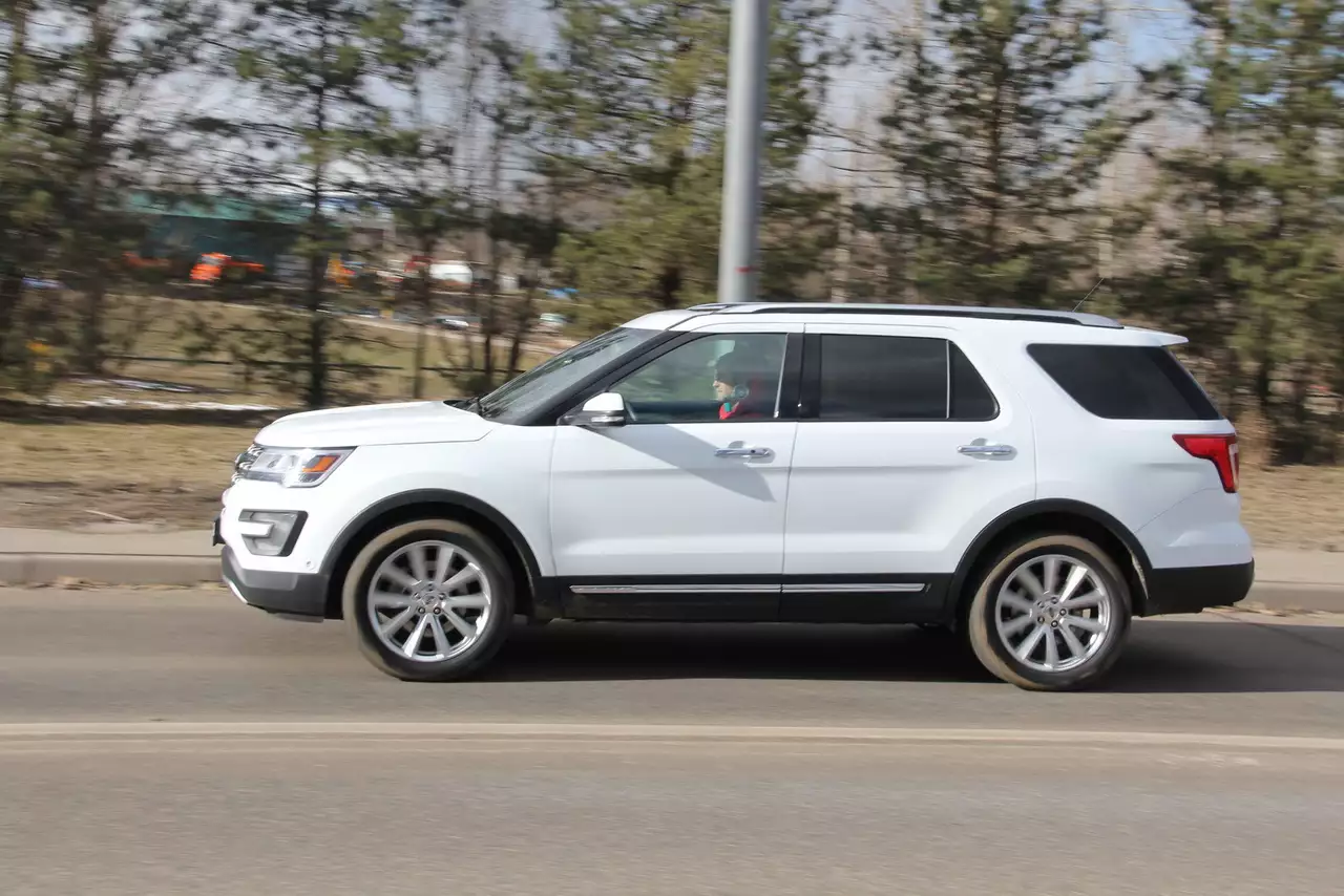 Ford Explorer: папа может